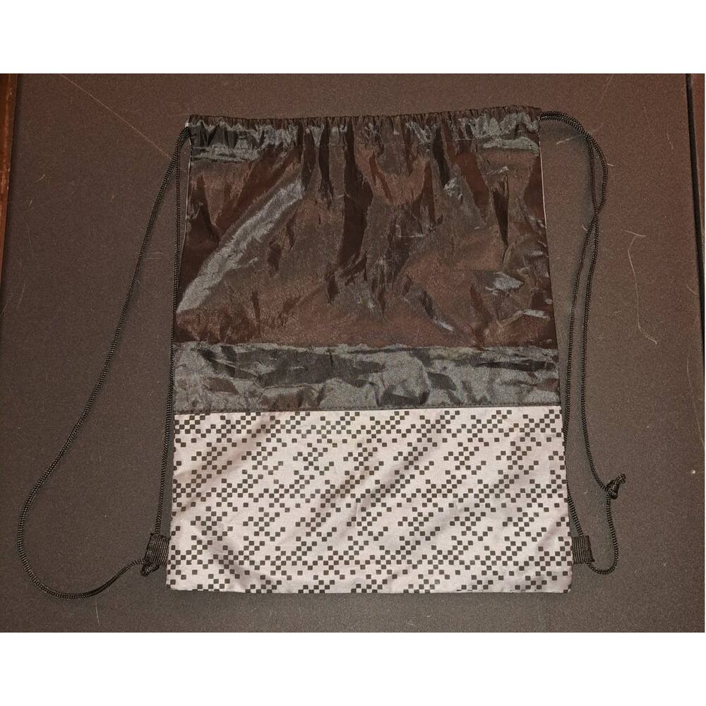 Black & Gray Lightweight Drawstring Backpack - Picture 4 of 5